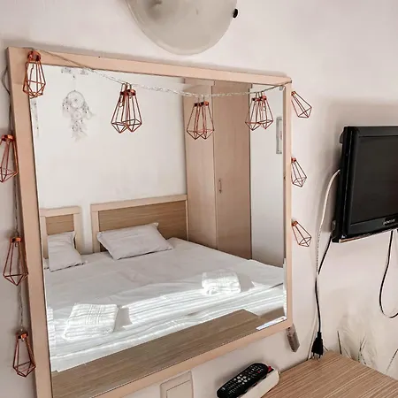 Royal Sun - Vaio - 1br With Balcony - Pool View